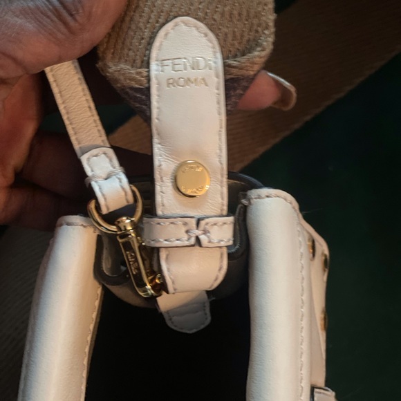 FENDI BAG - Picture 11 of 16